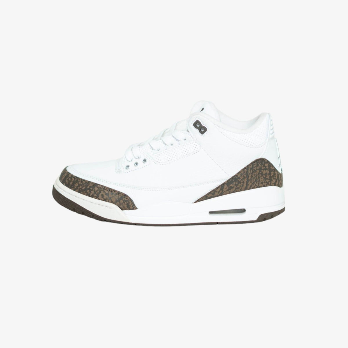 Mocha Air Jordan 3 [Size: 9 US]