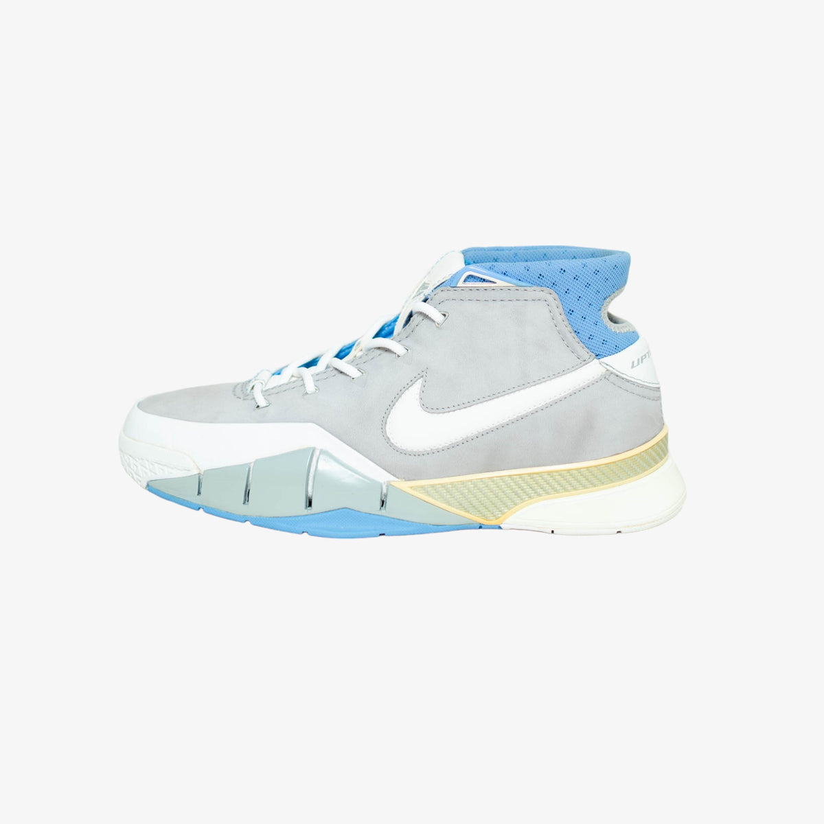 Nike Zoom Kobe 1 OG &quot;MPLS&quot; (2006) [Size: 9.5 US]