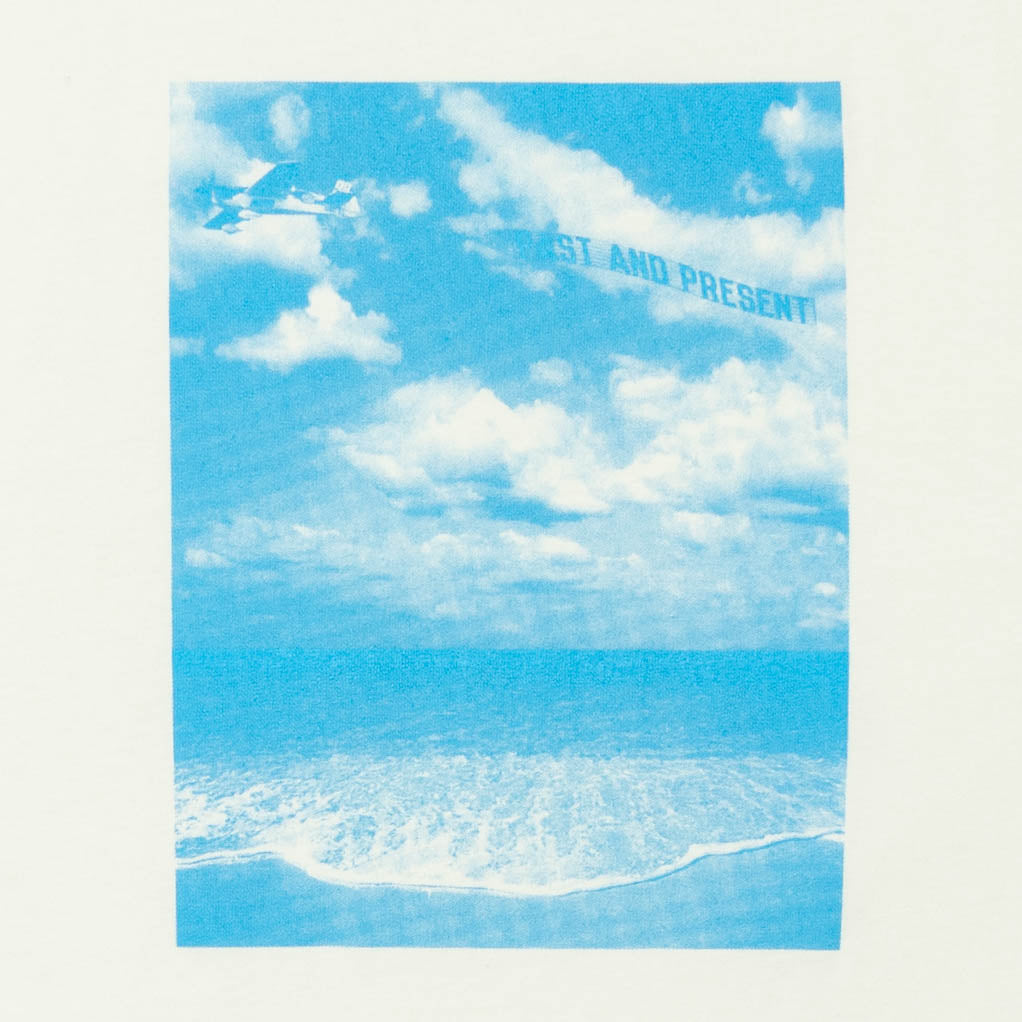 'Summer View' No Sleeve Shirt (Vintage White)