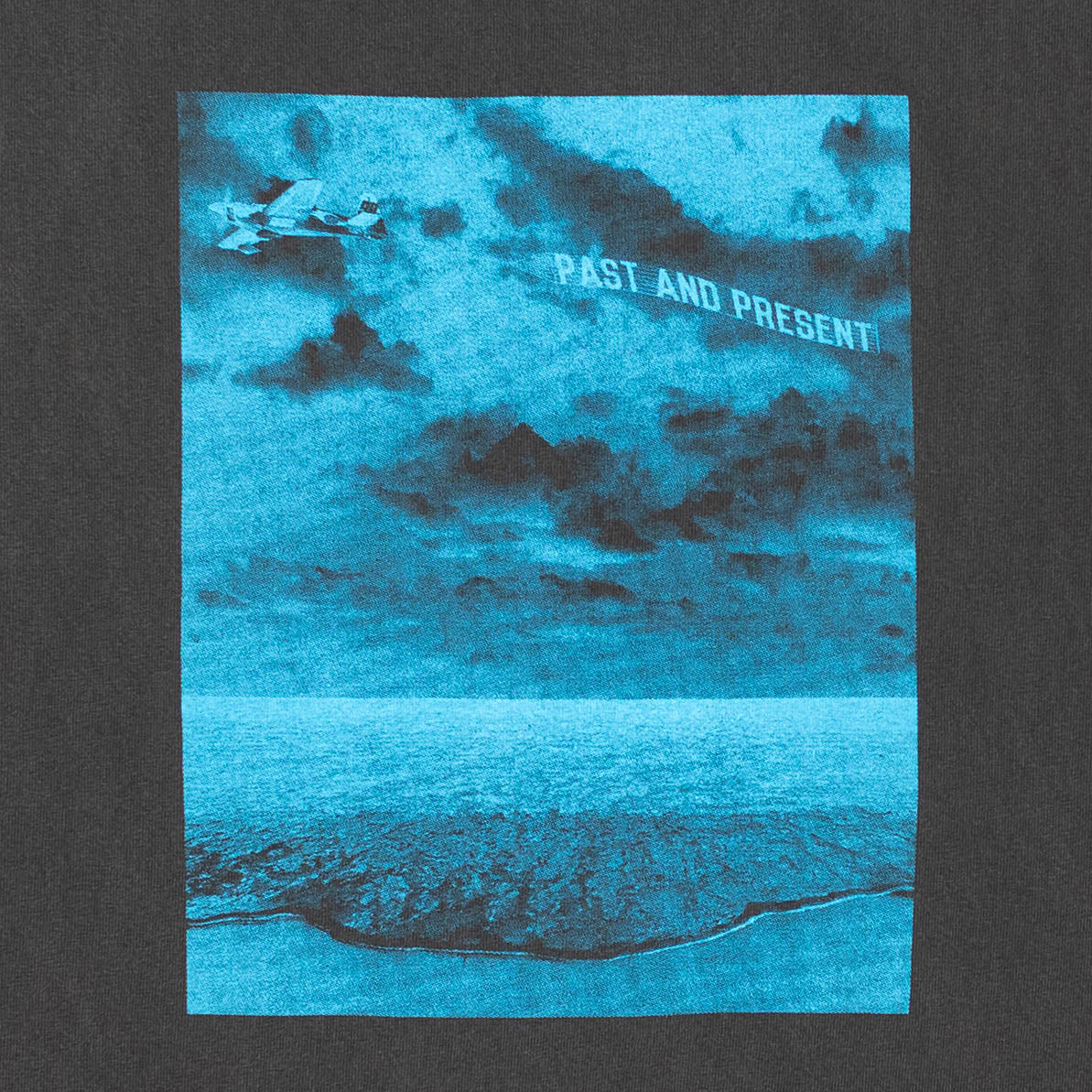 'Summer View' No Sleeve Shirt (Vintage Black)