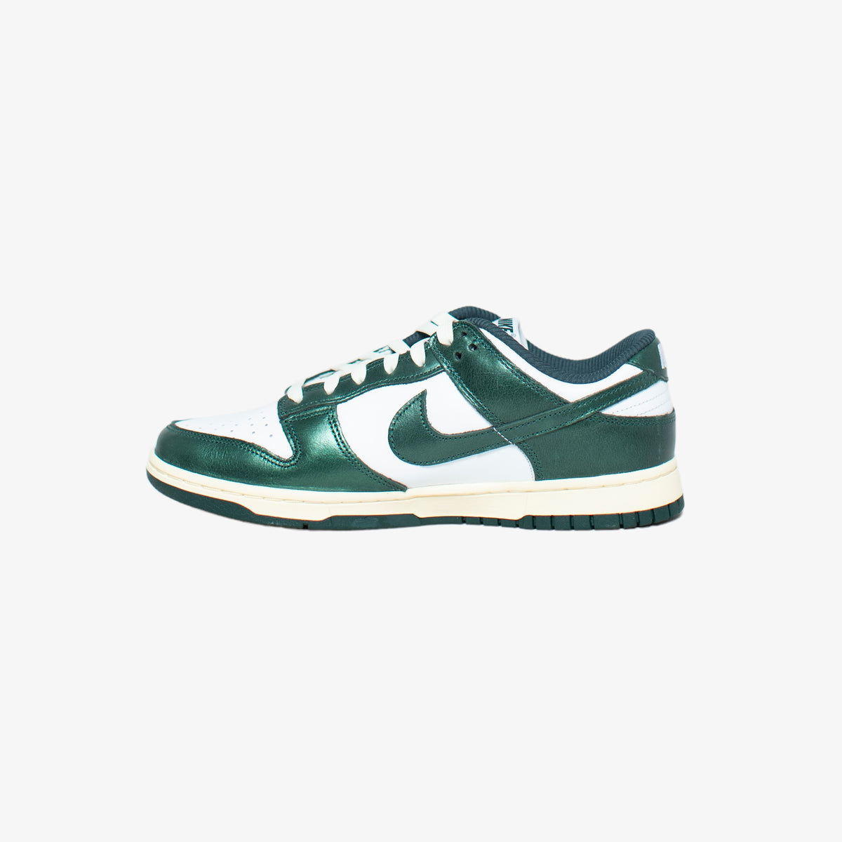 Vintage Green Dunk Low [Size: 10W/8.5M US]