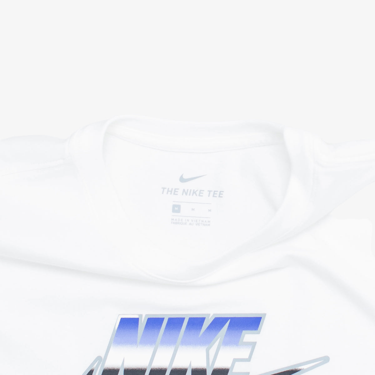 White T Shirt Nike [Size: Medium]