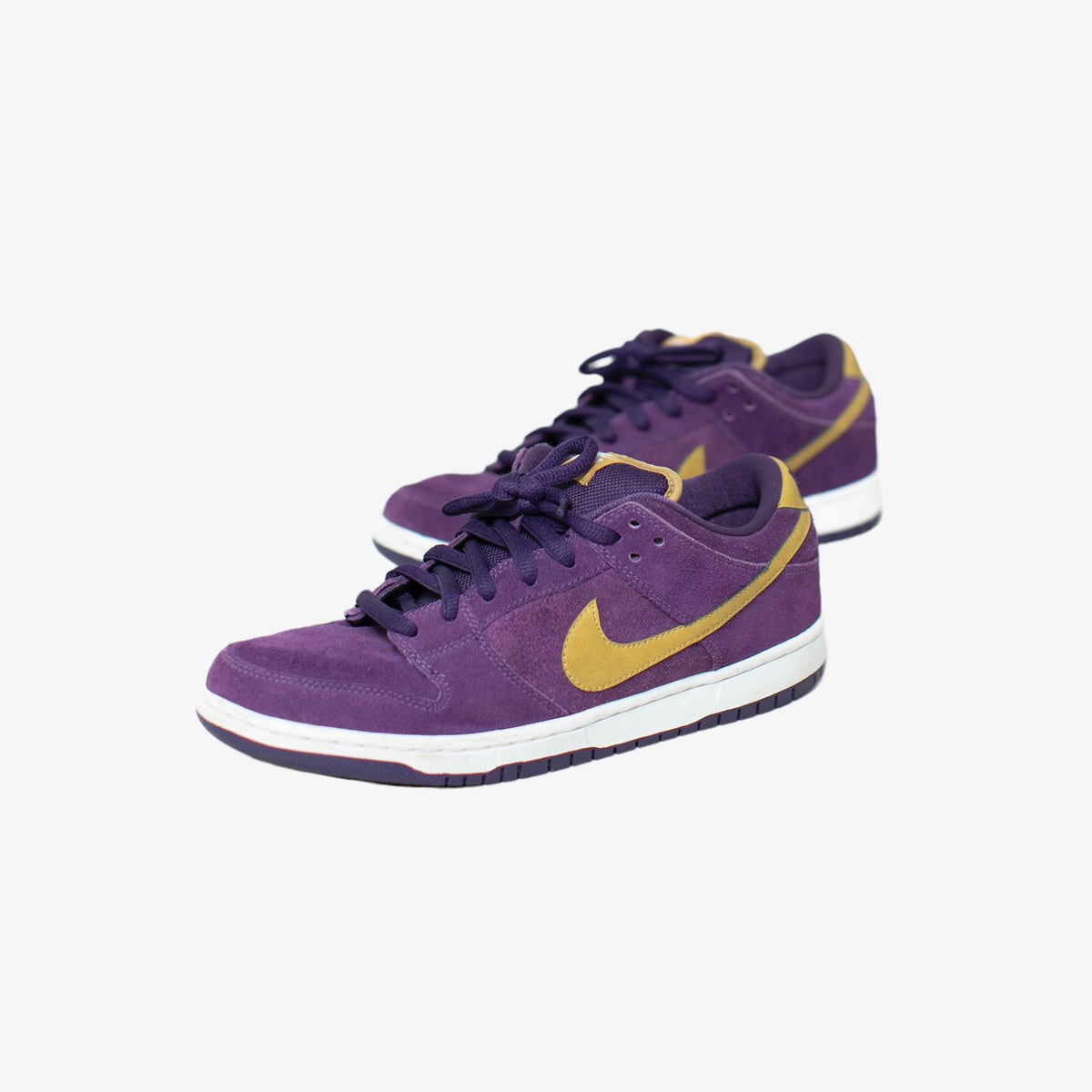 Crown Royal SB [Size 9.5 US]