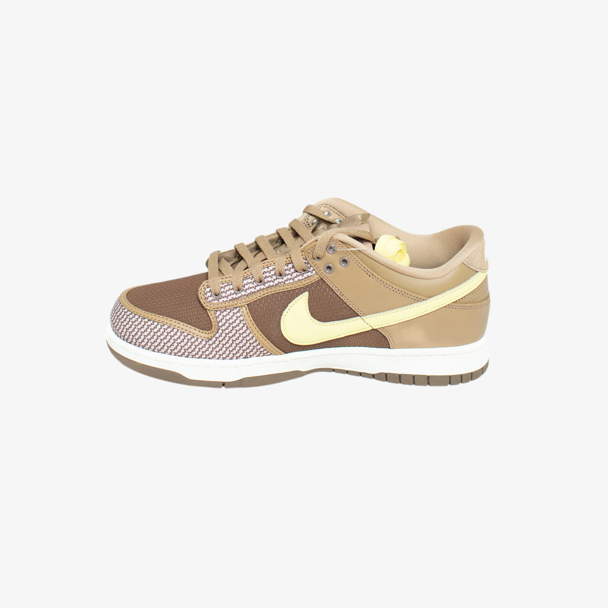 Undefeated Dunk Low Brown [Size: 11.5 US]